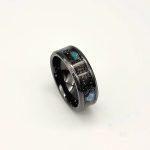 Black textured wide ring band - Image 4