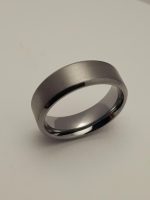 Brushed tungsten carbide ring - Image 4